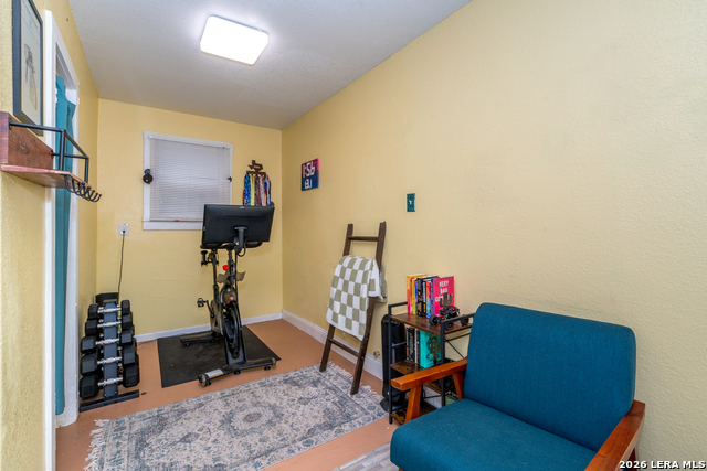 Image 35 of 38 For 218 Vereda  