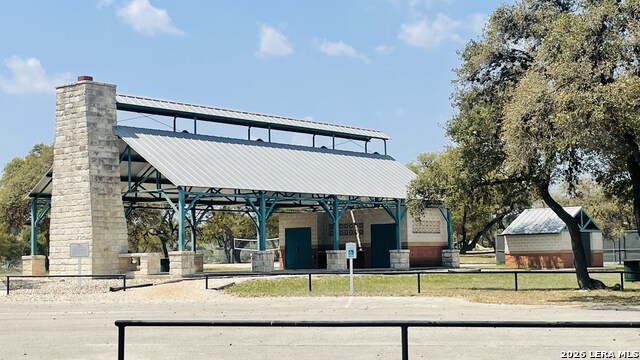 Image 12 of 25 For 252 River Cliff