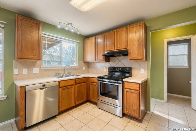 Image 10 of 41 For 3679 Archer Blvd