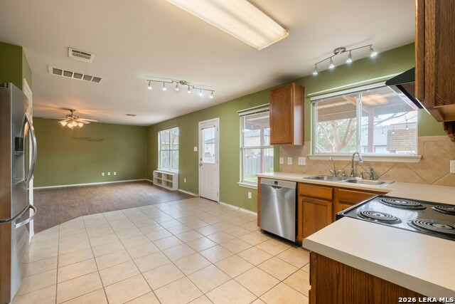 Image 12 of 41 For 3679 Archer Blvd