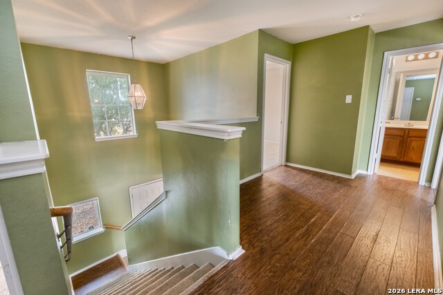 Image 17 of 41 For 3679 Archer Blvd