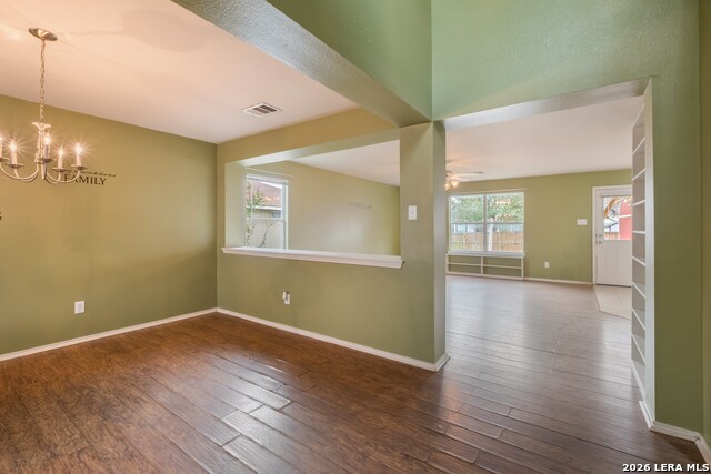 Image 5 of 41 For 3679 Archer Blvd