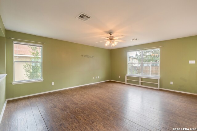 Image 8 of 41 For 3679 Archer Blvd