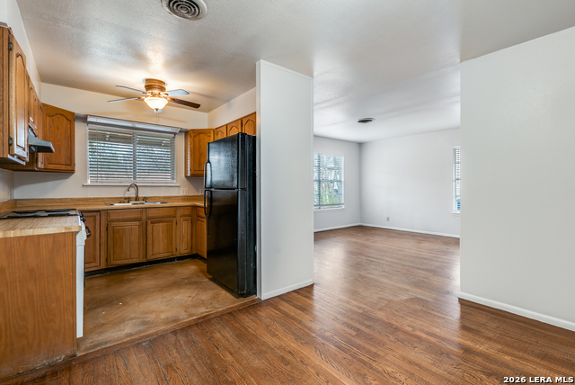 Image 4 of 20 For 1706 Corita  