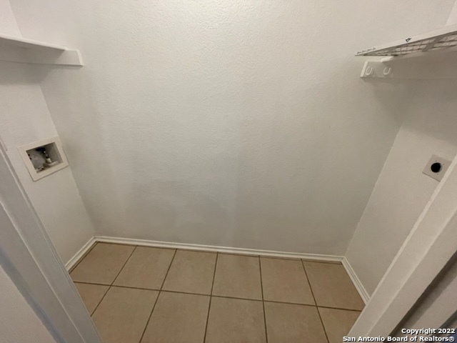 Image 14 of 34 For 7402 Baja Pt