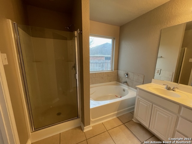 Image 22 of 34 For 7402 Baja Pt