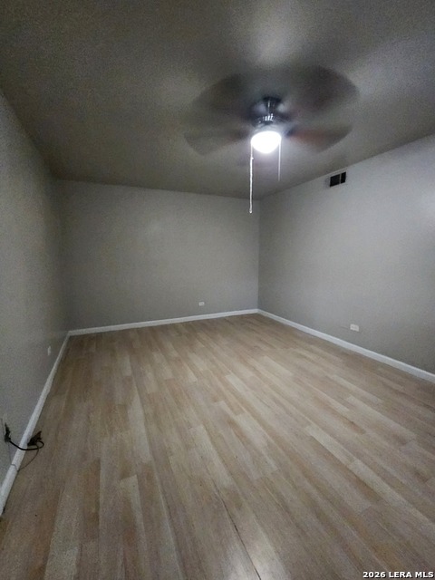 Image 6 of 14 For 615 Vance Jackson  204