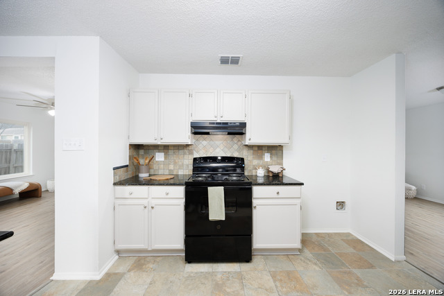 Image 20 of 40 For 7414 Forest Stream