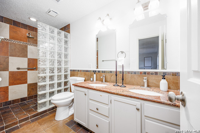 Image 34 of 40 For 7414 Forest Stream