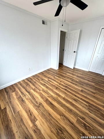 Image 14 of 25 For 910 Cypress  