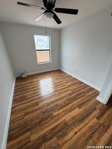 Image 15 of 25 For 910 Cypress  