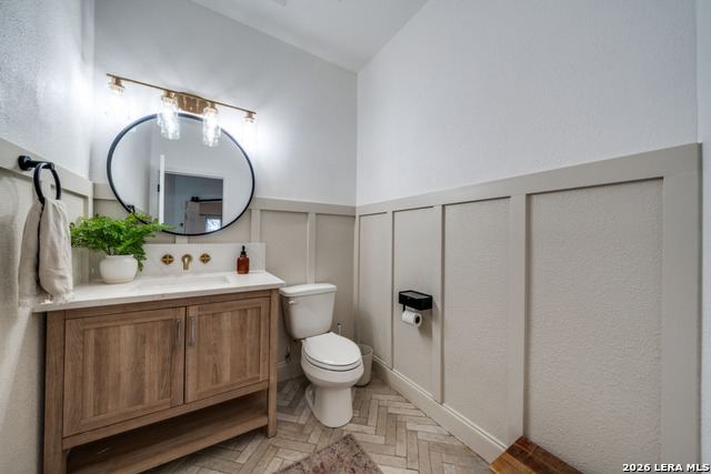 Image 18 of 55 For 322 Dublin  