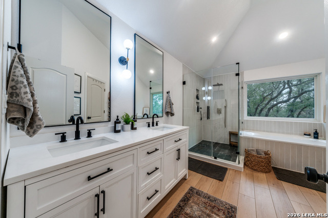 Image 22 of 55 For 322 Dublin  