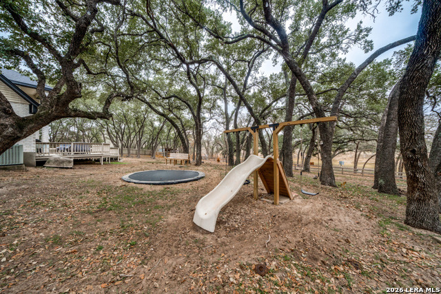 Image 34 of 55 For 322 Dublin  