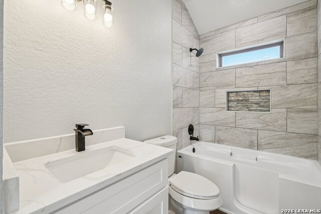 Image 19 of 31 For 118 Matt Dillon Dr