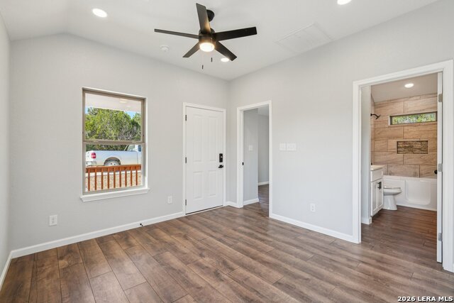 Image 7 of 31 For 118 Matt Dillon Dr