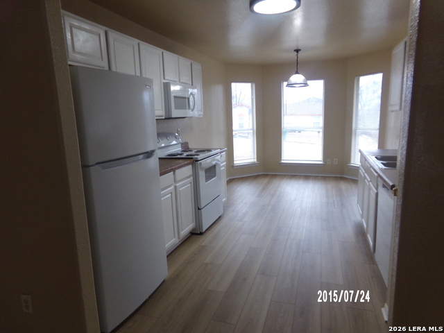 Image 5 of 17 For 8802 Slumber