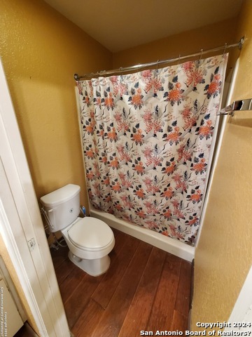 Image 8 of 17 For 5295 Round Table