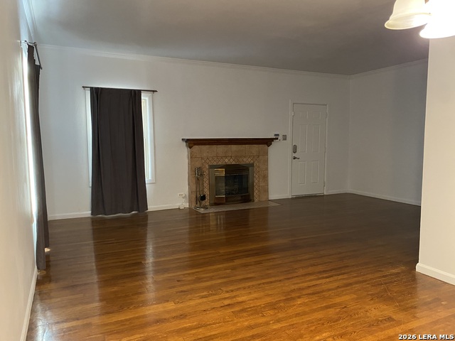 Image 11 of 43 For 532 Westwood