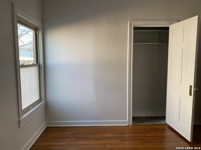 Image 19 of 43 For 532 Westwood