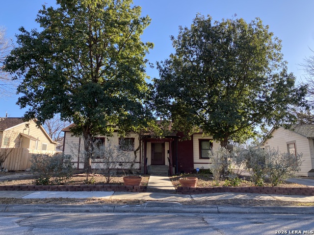 Image 2 of 43 For 532 Westwood