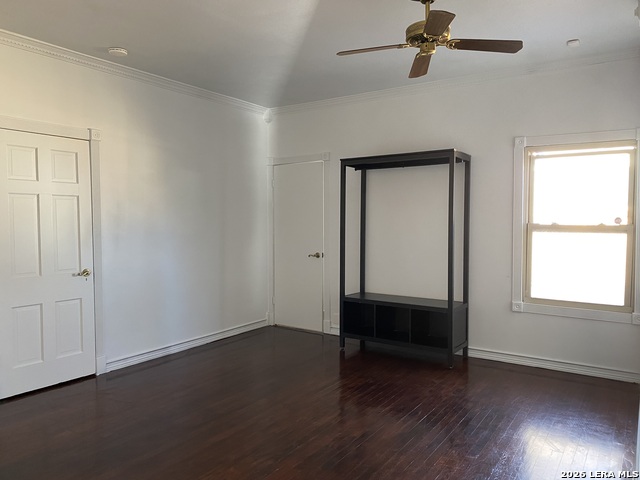 Image 24 of 43 For 532 Westwood