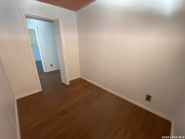 Image 27 of 43 For 532 Westwood