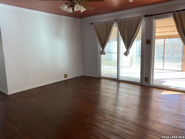 Image 29 of 43 For 532 Westwood