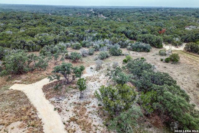 Image 8 of 9 For 801 Grand Oaks