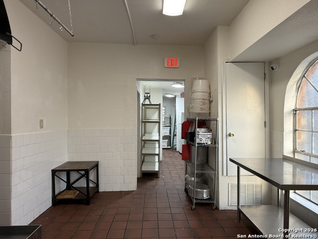 Listing photo id 22 for 5402 Zarzamora S