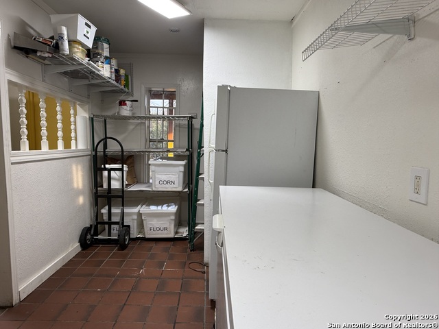 Listing photo id 28 for 5402 Zarzamora S