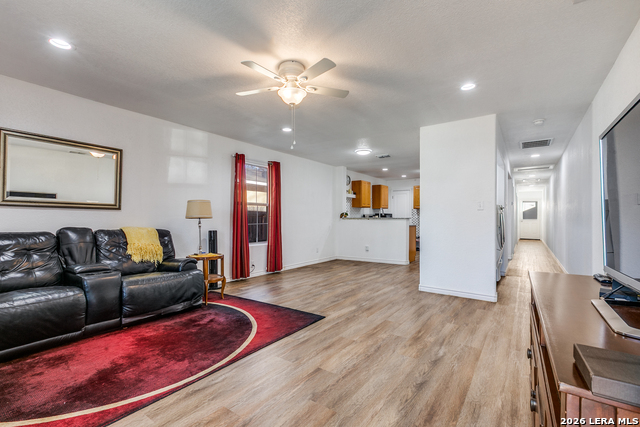 Image 6 of 25 For 354 Ike  