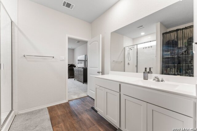 Image 17 of 29 For 449 Ida Loop