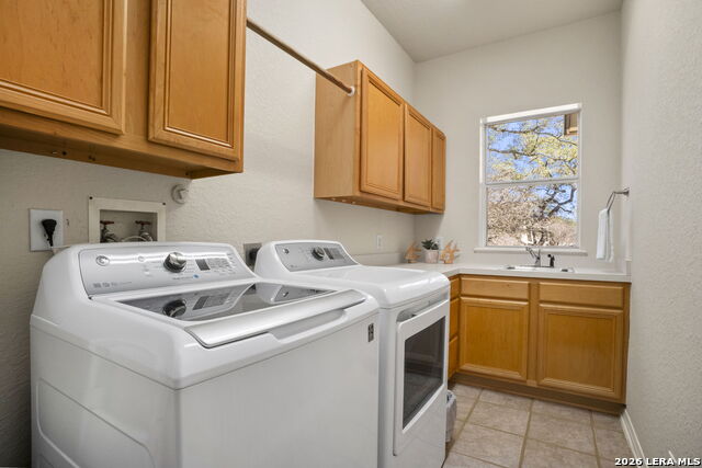 Image 16 of 43 For 168 Danube Pass