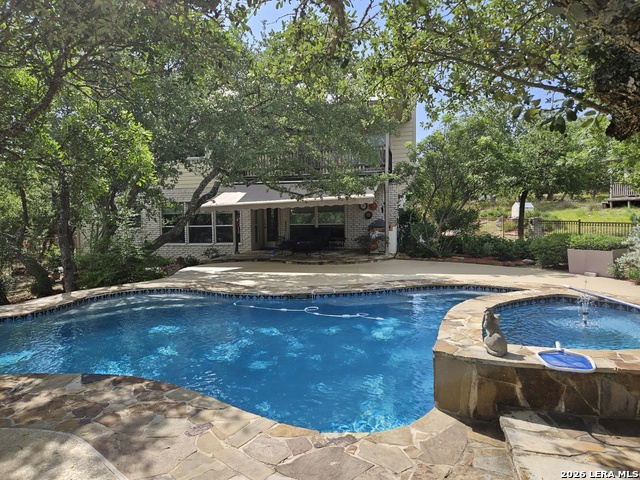 Image 36 of 43 For 168 Danube Pass