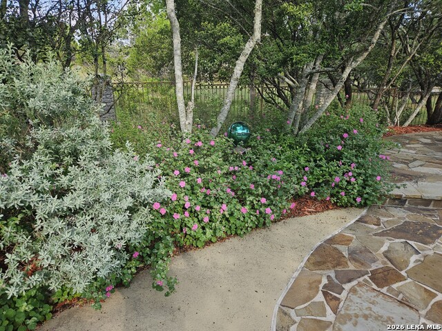 Image 42 of 43 For 168 Danube Pass