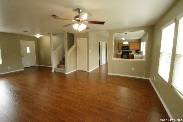 Image 11 of 26 For 25907 Torch Lily