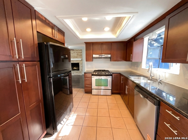 Image 2 of 18 For 5423 Timberhurst