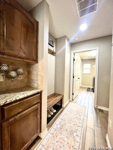 Image 19 of 40 For 1729 Vista View