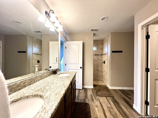 Image 30 of 40 For 1729 Vista View