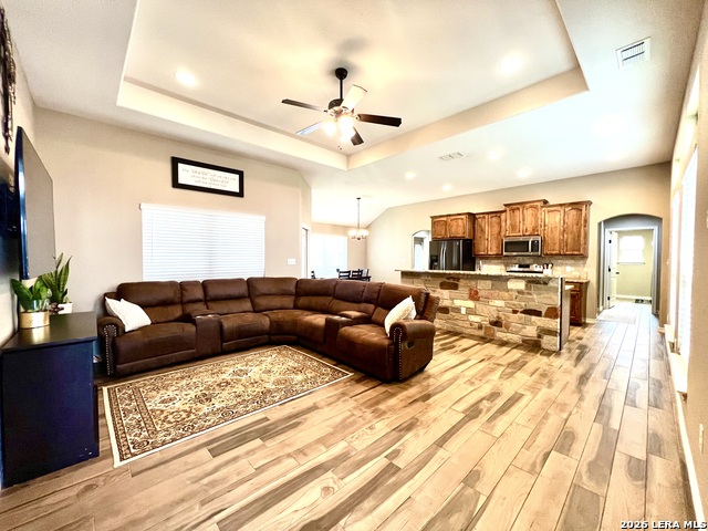 Image 4 of 40 For 1729 Vista View