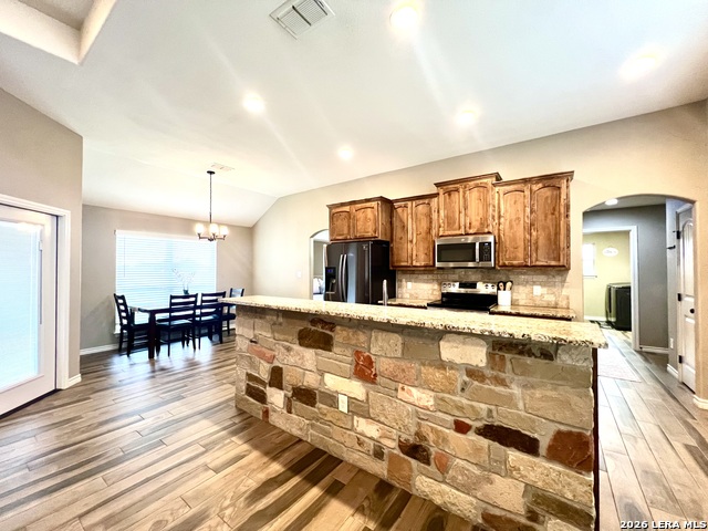 Image 7 of 40 For 1729 Vista View