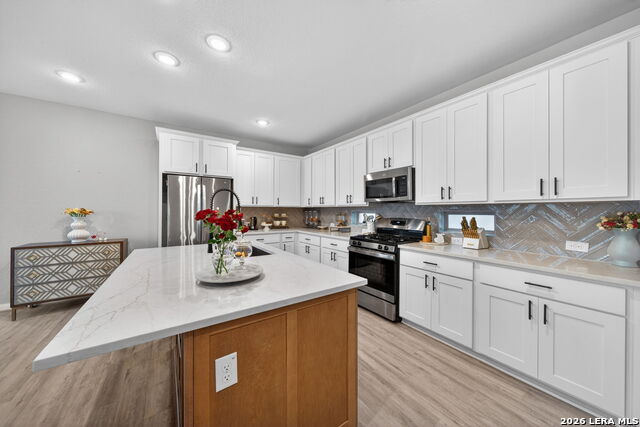 Image 15 of 41 For 2639 Barkey  