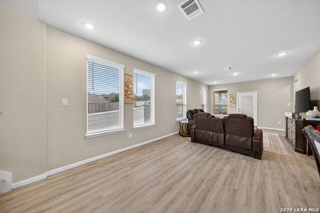 Image 19 of 41 For 2639 Barkey  