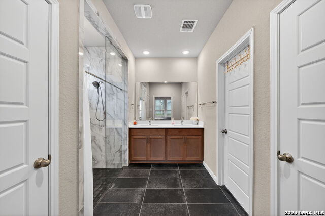 Image 23 of 41 For 2639 Barkey  