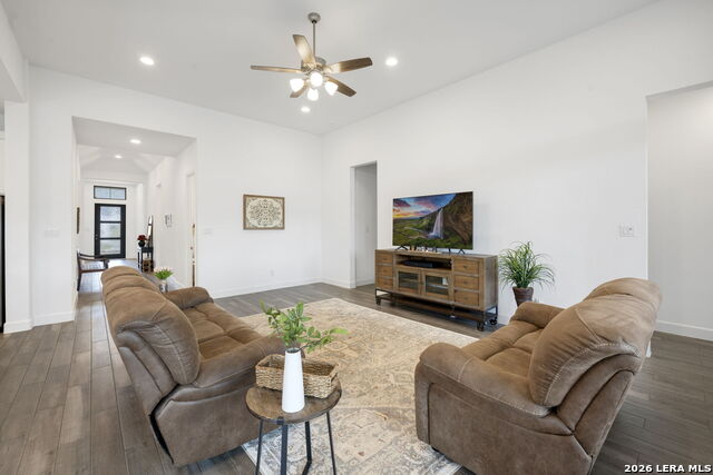 Image 11 of 42 For 9435 Mustang Herd