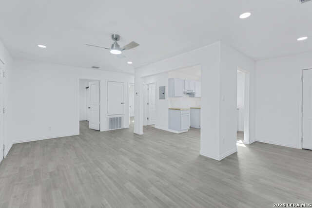 Image 13 of 36 For 1110 Hermine