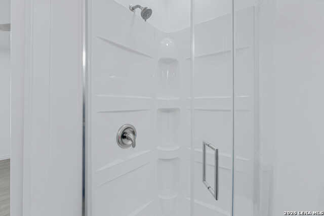 Image 24 of 36 For 1110 Hermine