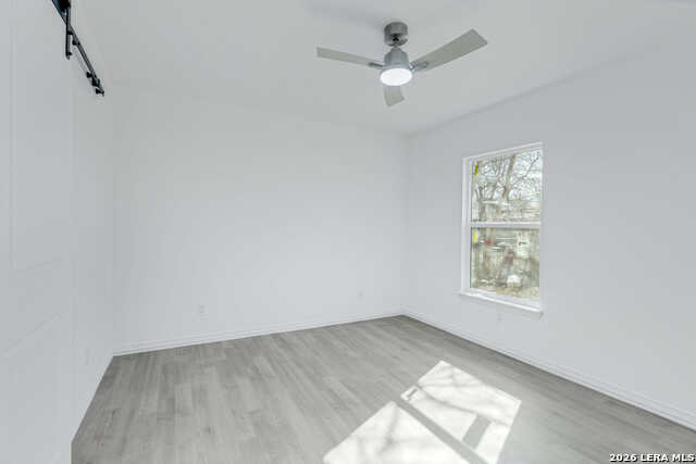 Image 32 of 36 For 1110 Hermine