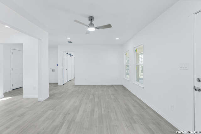 Image 9 of 36 For 1110 Hermine